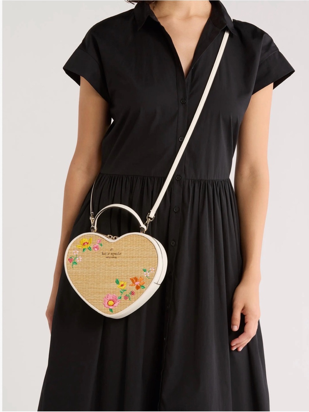 kate spade Love Shack Rattan Heart Purse - Picture 3 of 10